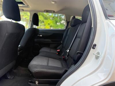 2017 Mitsubishi Outlander ES   - Photo 13 - Oshawa, ON L1H 3M2