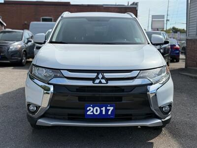 2017 Mitsubishi Outlander ES   - Photo 2 - Oshawa, ON L1H 3M2