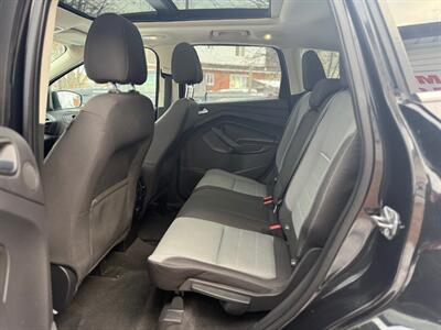 2014 Ford Escape SE AWD - Photo 11 - Oshawa, ON L1H 3M2