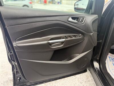 2014 Ford Escape SE AWD - Photo 10 - Oshawa, ON L1H 3M2