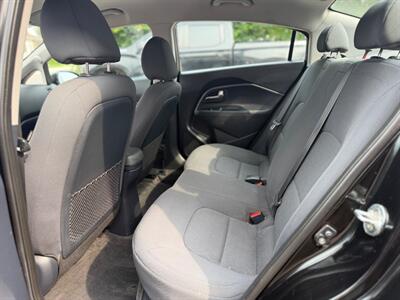 2017 Kia Rio EX - Photo 10 - Oshawa, ON L1H 3M2