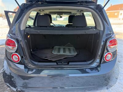 2015 Chevrolet Sonic LT Auto   - Photo 12 - Oshawa, ON L1H 3M2