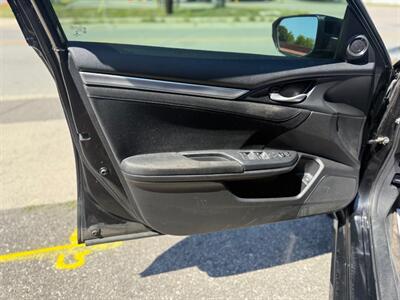 2019 Honda Civic EX   - Photo 9 - Oshawa, ON L1H 3M2