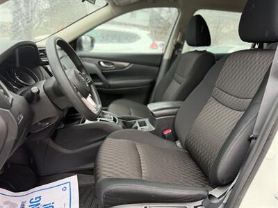 2017 Nissan Rogue S   - Photo 7 - Oshawa, ON L1H 3M2