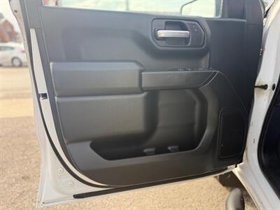 2019 Chevrolet Silverado 1500 Custom - Photo 10 - Oshawa, ON L1H 3M2