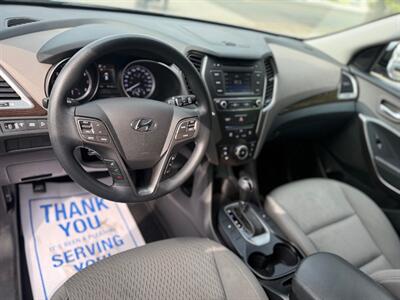 2018 Hyundai SANTA FE SE   - Photo 8 - Oshawa, ON L1H 3M2