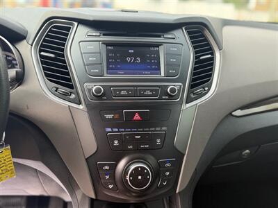2018 Hyundai SANTA FE SE   - Photo 11 - Oshawa, ON L1H 3M2
