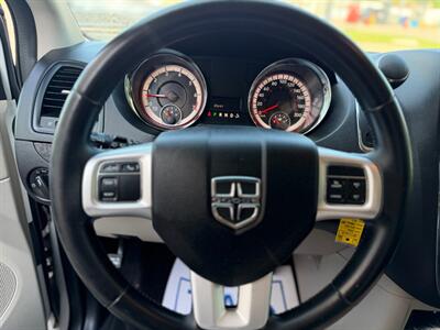 2016 Dodge Grand Caravan SXT - Photo 10 - Oshawa, ON L1H 3M2