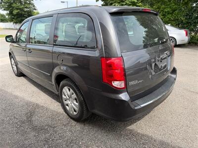 2016 Dodge Grand Caravan - Photo 4 - Oshawa, ON L1H 3M2