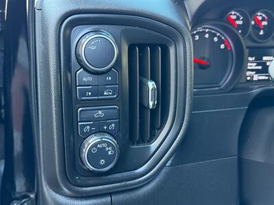 2021 Chevrolet Silverado 1500 Custom  4x4 - Photo 9 - Oshawa, ON L1H 3M2