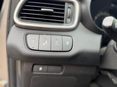 2017 Kia Sorento EX  AWD - Photo 11 - Oshawa, ON L1H 3M2