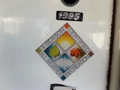 2021 LANCE 1985   - Photo 3 - Santee, CA 92071
