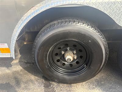 2022 INTERSTATE CARGO ' 24 FOOT WITH ALOT OF EXTRAS   - Photo 6 - Santee, CA 92071