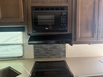 2019 Keystone COUGAR 22RBSWE   - Photo 18 - Santee, CA 92071