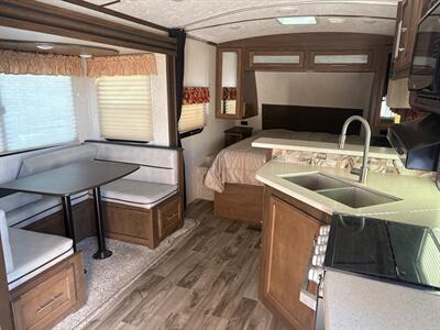 2019 Keystone COUGAR 22RBSWE   - Photo 8 - Santee, CA 92071