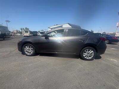 2018 Mazda Mazda3 Sport   - Photo 3 - Santee, CA 92071