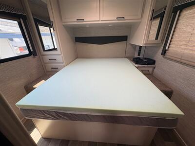2021 THOR CHATEAU 28Z 28Z   - Photo 21 - Santee, CA 92071