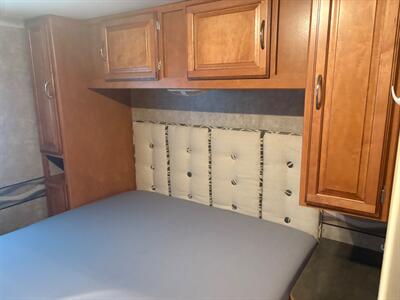 2016 WINNEBAGO MINNIE WINNIE   - Photo 22 - Santee, CA 92071