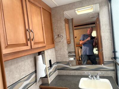 2016 WINNEBAGO MINNIE WINNIE   - Photo 16 - Santee, CA 92071