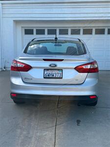 2012 Ford Focus SE - Photo 6 - Santee, CA 92071