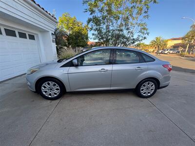 2012 Ford Focus SE - Photo 2 - Santee, CA 92071