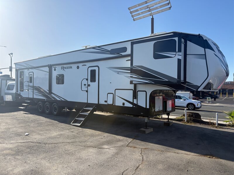 2024 Genesis Supreme RAGEN RCK 4016   - Photo 1 - Santee, CA 92071