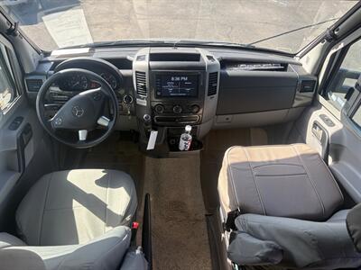 2016 Winnebago NAVION 3500   - Photo 8 - Santee, CA 92071