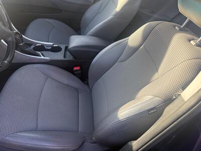 2012 HYUNDAI ELANTRA SE 2.0T   - Photo 11 - Santee, CA 92071