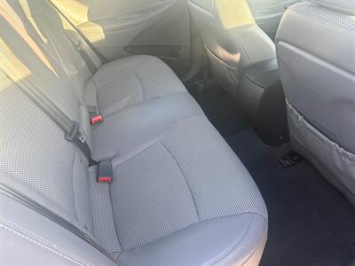 2012 HYUNDAI ELANTRA SE 2.0T   - Photo 8 - Santee, CA 92071