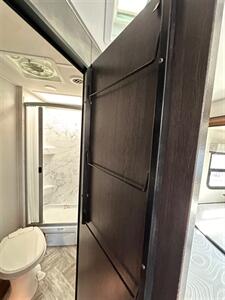 2021 Mercedes-Benz Sprinter SUNSEEKER 2400B - Photo 32 - Santee, CA 92071