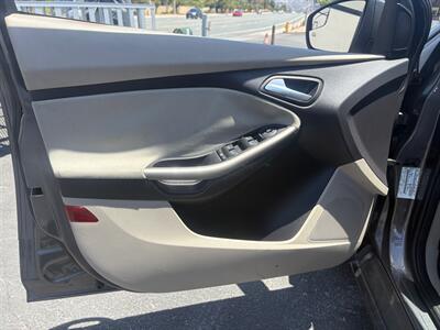 2012 Ford Focus SEL   - Photo 8 - Santee, CA 92071