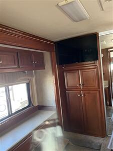 2005 COUNTRY COACH INSPIRE 330 330   - Photo 8 - Santee, CA 92071