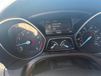 2015 Ford Focus SE   - Photo 11 - Santee, CA 92071