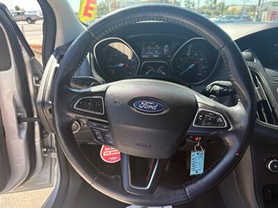 2015 Ford Focus SE   - Photo 12 - Santee, CA 92071