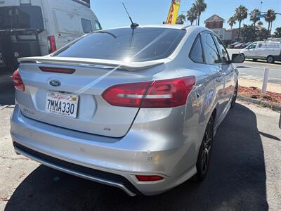 2015 Ford Focus SE   - Photo 6 - Santee, CA 92071