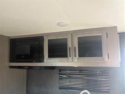 2021 Jayco JAYFLIGHT 27L 27L   - Photo 7 - Santee, CA 92071