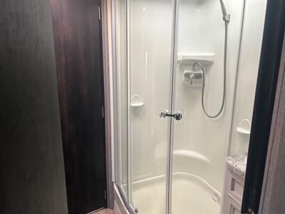 2021 Jayco JAYFLIGHT 27L 27L   - Photo 10 - Santee, CA 92071