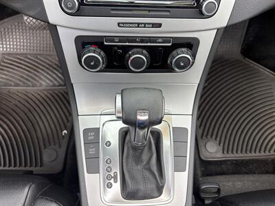 2010 VOLKSWAGON PASSAT KOMFORT PZEV - Photo 13 - Santee, CA 92071