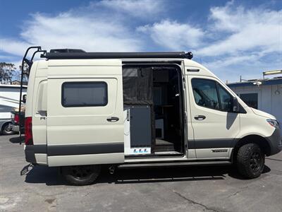 2023 Mercedes-Benz Sprinter 2500 4 x4 like new - Photo 7 - Santee, CA 92071