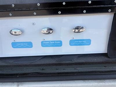 2023 Mercedes-Benz Sprinter 2500 4 x4 like new - Photo 25 - Santee, CA 92071