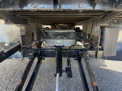 2023 Ford E-350 SD  Box Truck with Liftgate - Photo 46 - Nashville, TN 37210