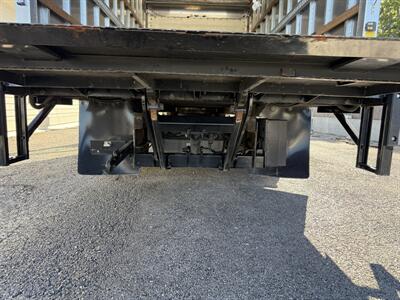 2023 Ford E-350 SD  Box Truck with Liftgate - Photo 16 - Nashville, TN 37210
