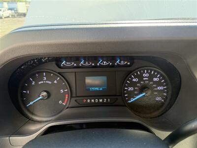 2023 Ford E-350 SD  Box Truck with Liftgate - Photo 23 - Nashville, TN 37210