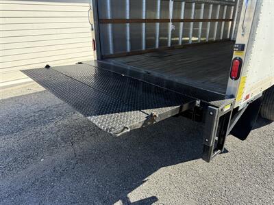 2023 Ford E-350 SD  Box Truck with Liftgate - Photo 18 - Nashville, TN 37210