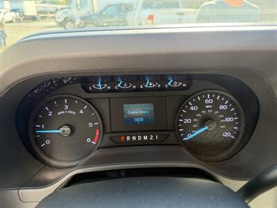 2023 Ford E-350 SD  Box Truck with Liftgate - Photo 20 - Nashville, TN 37210