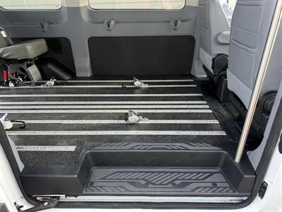 2018 Ford Transit 150 XL  MOBILITY VAN - Photo 28 - Nashville, TN 37210