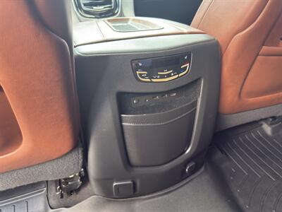 2020 Cadillac Escalade ESV Premium Luxury   - Photo 25 - Nashville, TN 37210