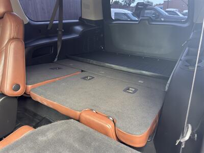 2020 Cadillac Escalade ESV Premium Luxury   - Photo 27 - Nashville, TN 37210