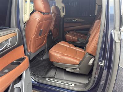 2020 Cadillac Escalade ESV Premium Luxury   - Photo 24 - Nashville, TN 37210