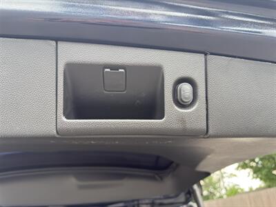 2020 Cadillac Escalade ESV Premium Luxury   - Photo 30 - Nashville, TN 37210